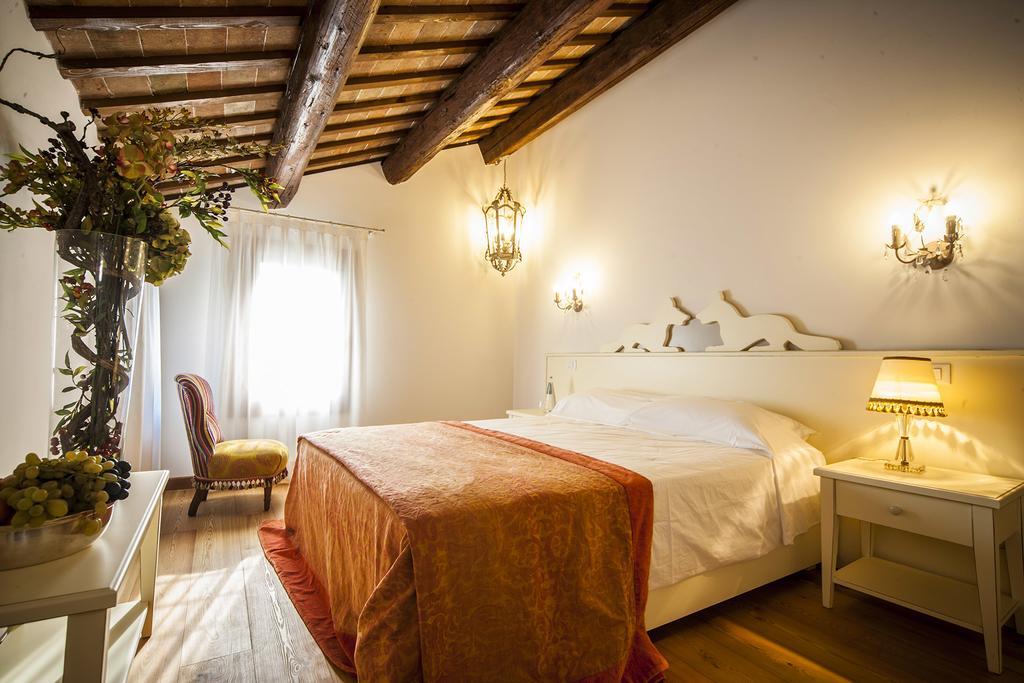 Agriturismo Le Volpi Baone Bagian luar foto