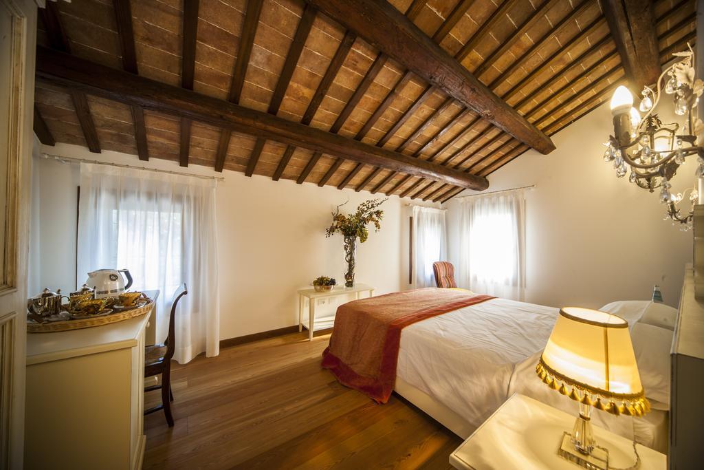 Agriturismo Le Volpi Baone Bagian luar foto